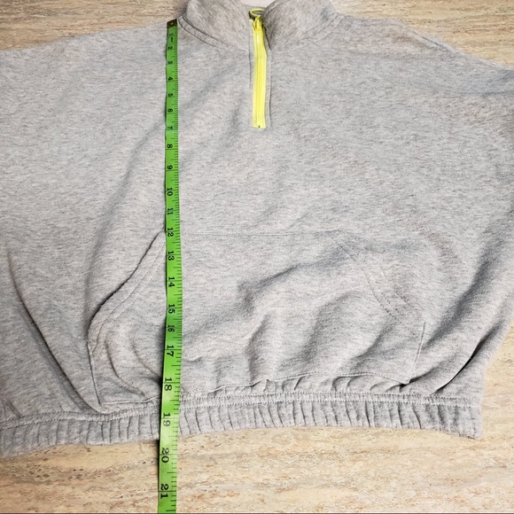 Stella Viva sweater crop top - Picture 8 of 9